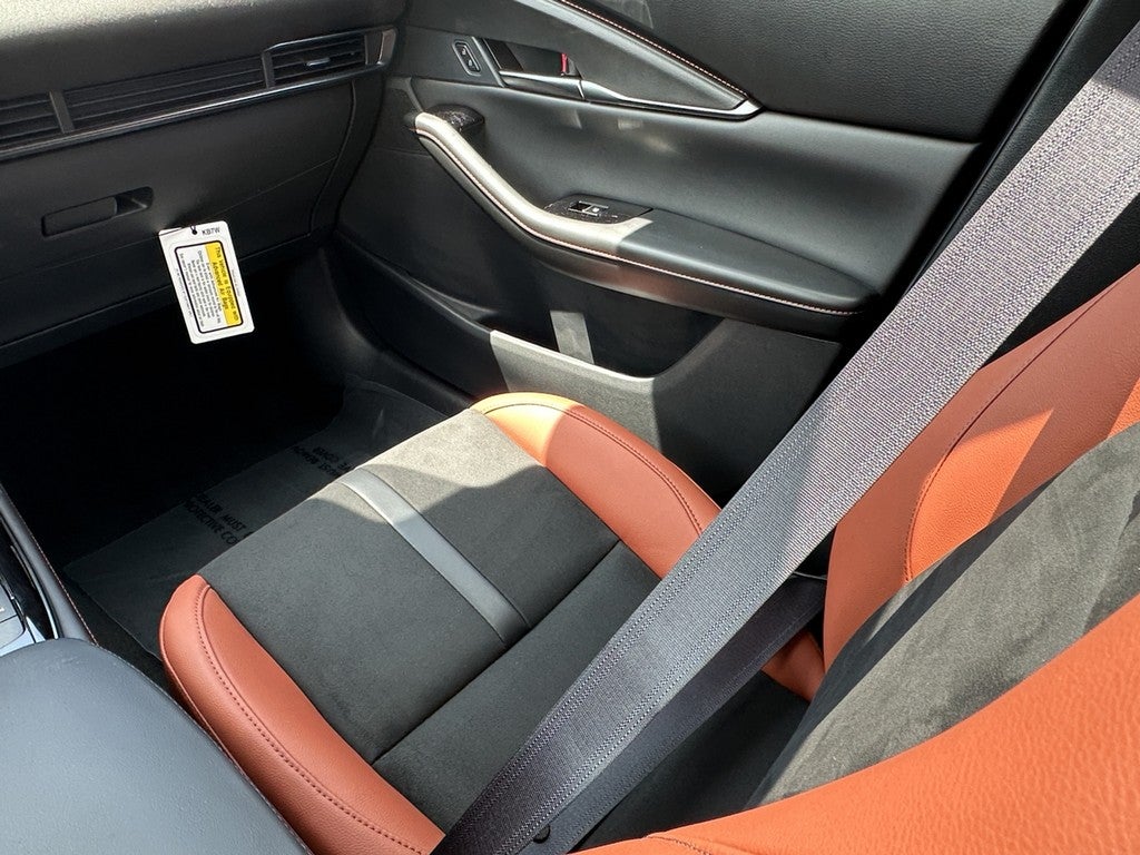 2025 Mazda Mazda CX-30 2.5 Carbon Turbo