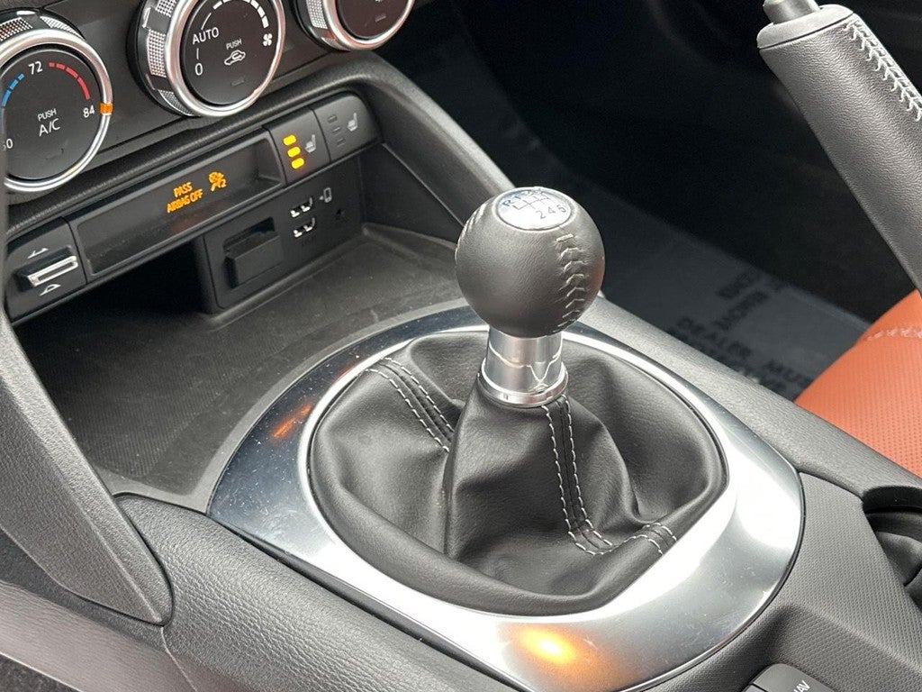 2022 Mazda Mazda MX-5 Miata RF Grand Touring Manual