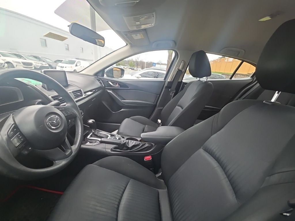 2015 Mazda Mazda3 i Sport