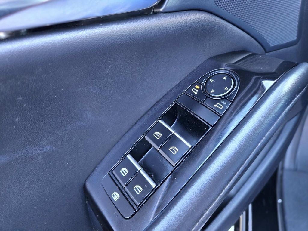 2025 Mazda Mazda3 2.5 S Preferred Package