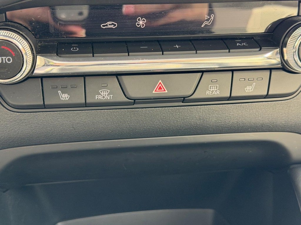 2023 Mazda Mazda3 2.5 S Preferred Package