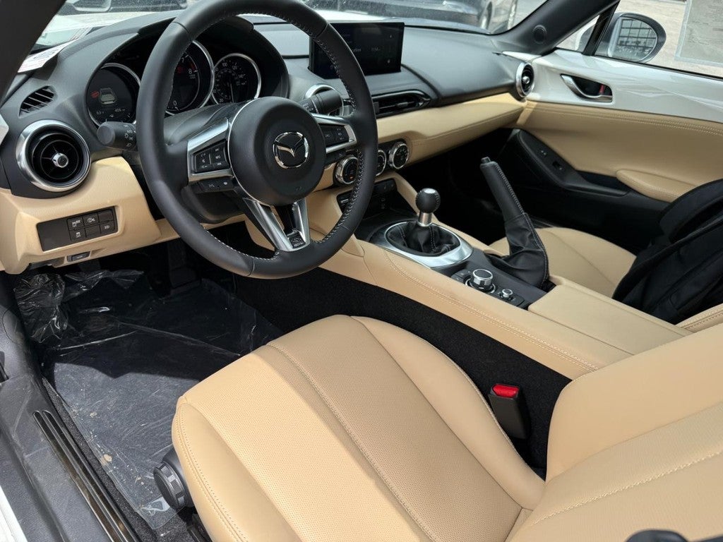 2026 Mazda Mazda MX-5 Miata RF Grand Touring