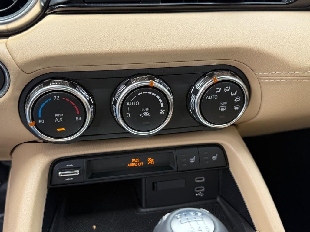 2026 Mazda Mazda MX-5 Miata RF Grand Touring