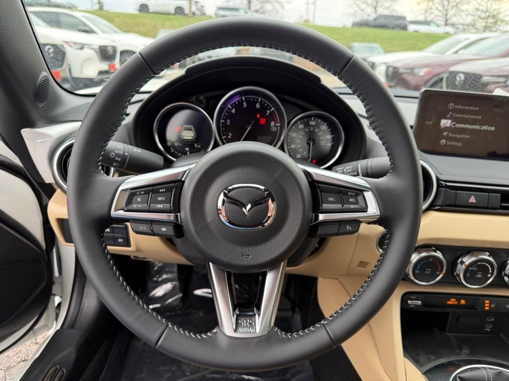 2026 Mazda Mazda MX-5 Miata RF Grand Touring Manual