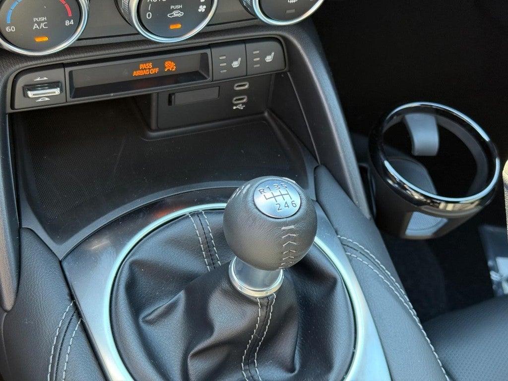 2026 Mazda Mazda MX-5 Miata RF Grand Touring