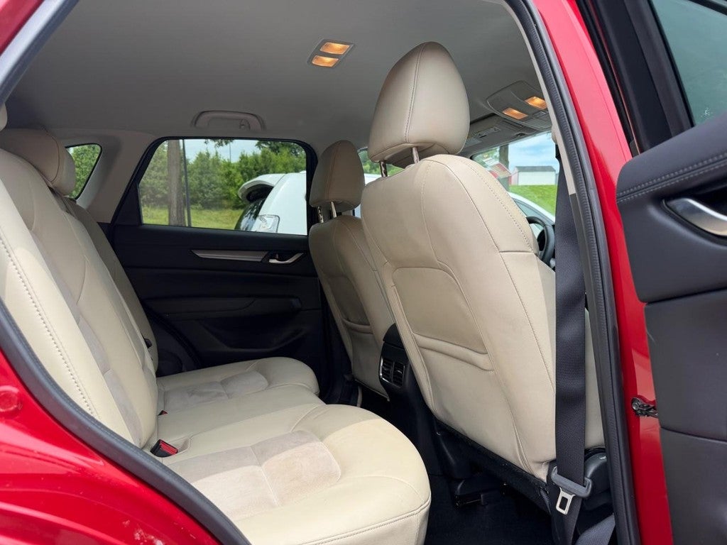 2017 Mazda Mazda CX-5 Touring FWD