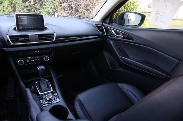 2015 Mazda Mazda3 i Grand Touring