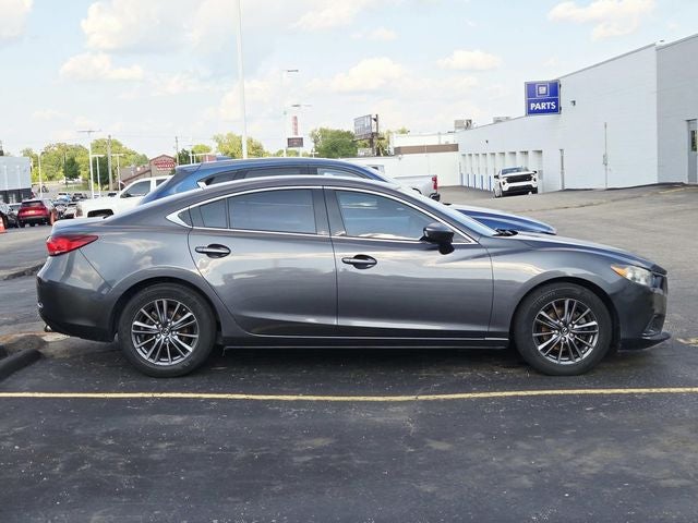 2016 Mazda Mazda6 i Sport